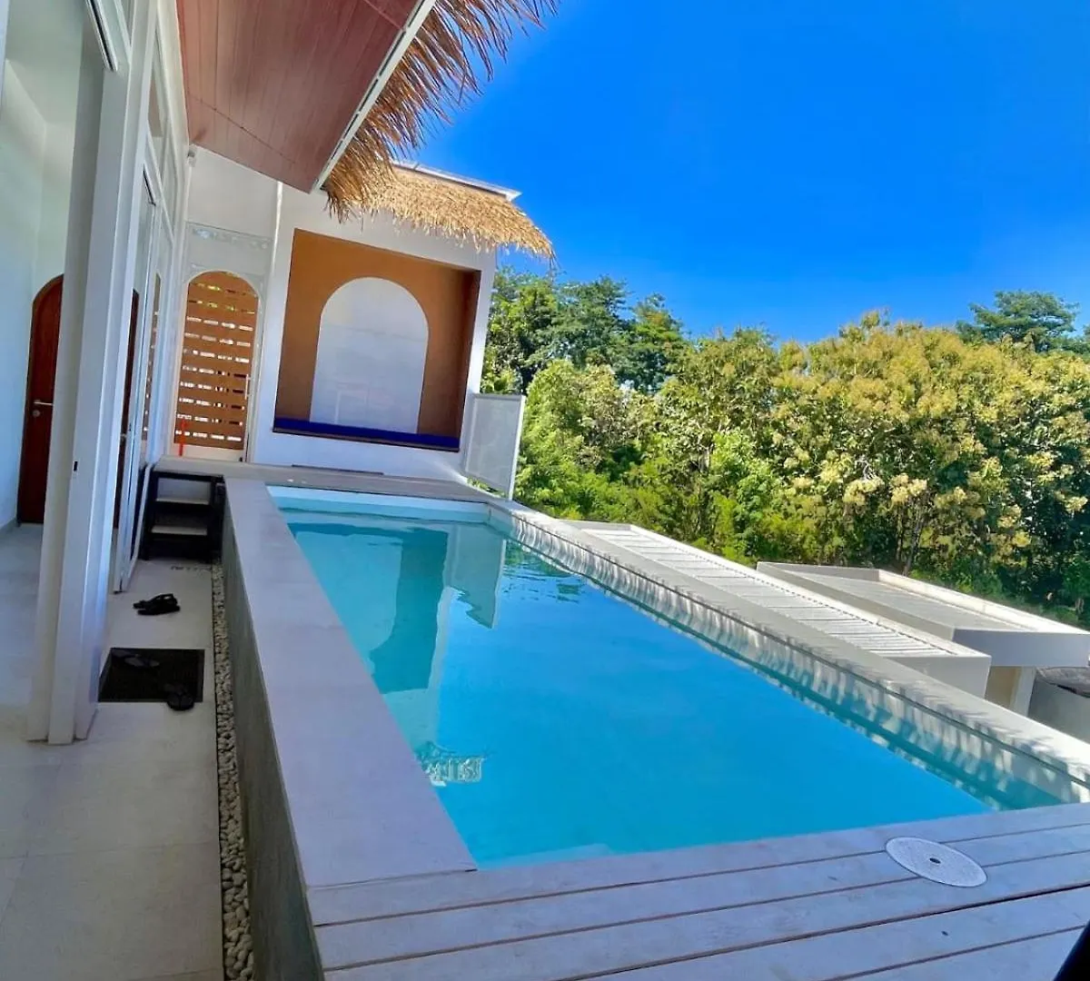 Villa White Yusna Uluwatu