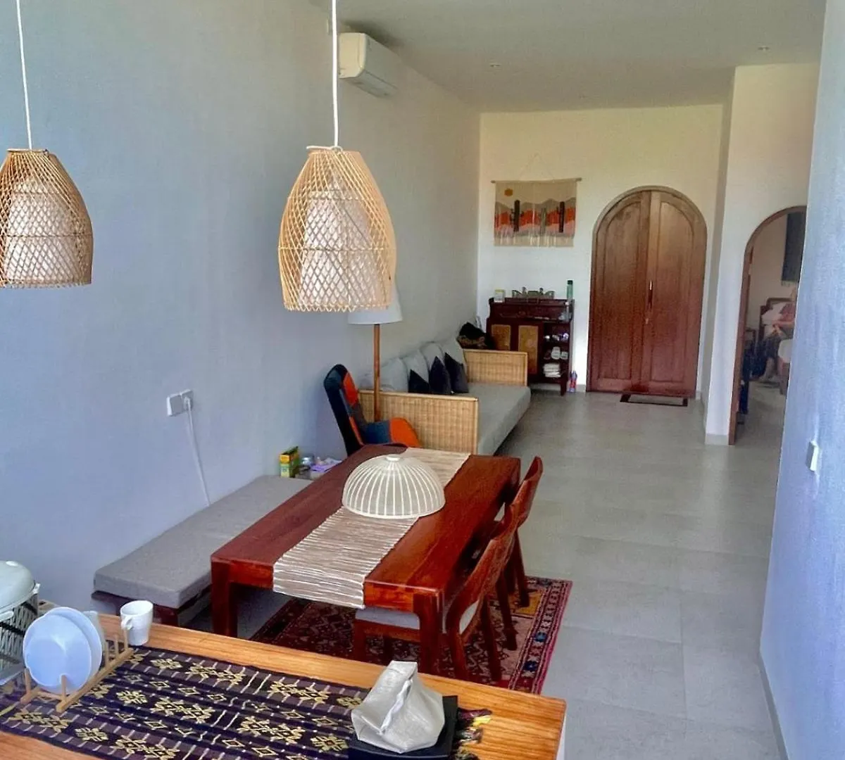 Villa White Yusna Uluwatu